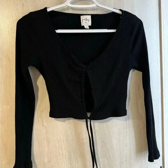 Princess Polly Black Long sleeve Cropped Top - Picture 1 of 3